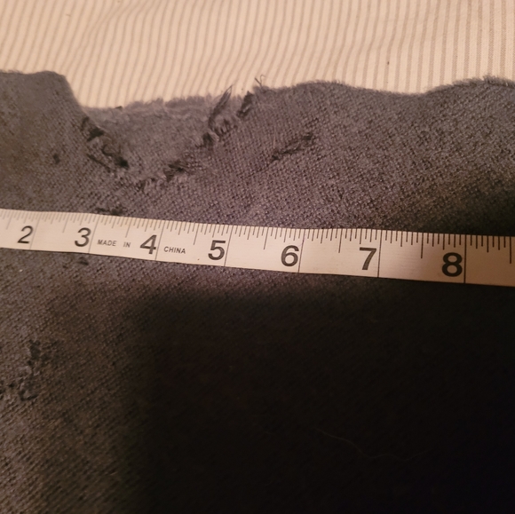 Cozy Oversized Blanket Scarf - Picture 4 of 4